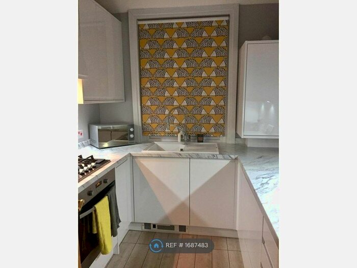 2 Bedroom Flat To Rent In George Lane, London, SE13