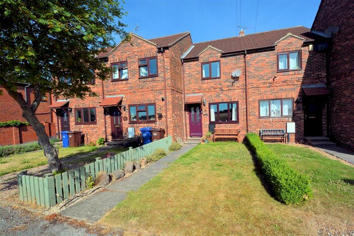 2 Bedroom Property For Sale In Bishopdyke Road, Cawood, Selby, YO8