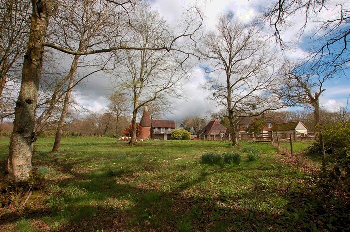 4 Bedroom Detached House For Sale In Flimwell, Wadhurst, TN5