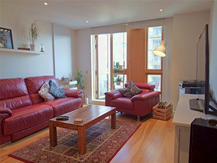 1 Bedroom Flat To Rent In Wharf Approach, Leeds, LS1