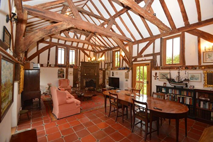 2 Bedroom Barn Conversion To Rent In Philpot Lane, Chobham, Woking, GU24