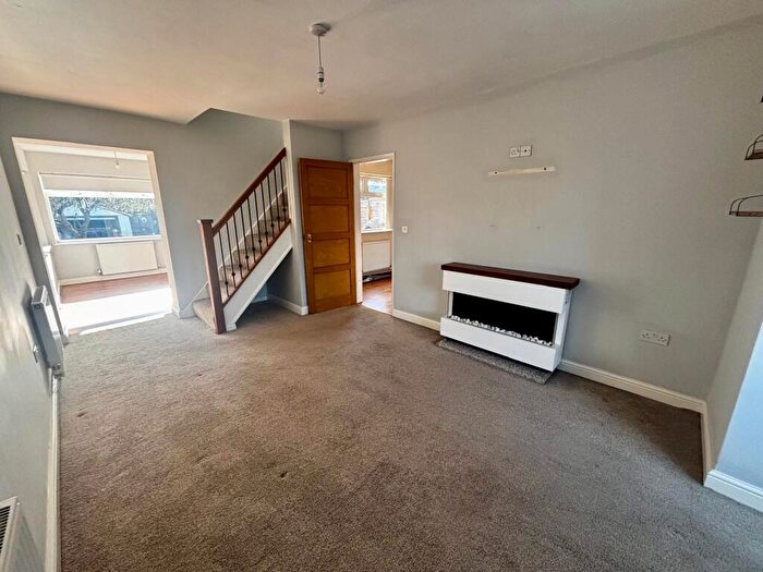 2 Bedroom Semi Detached House To Rent In Rowan Road, Weaverham, Northwich, CW8