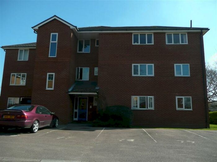 2 Bedroom Flat To Rent In Dorchester End, Colchester, CO2
