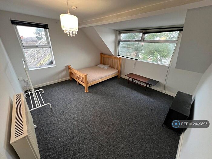 2 Bedroom Flat To Rent In Station Road, Mickleover, Derby, DE3