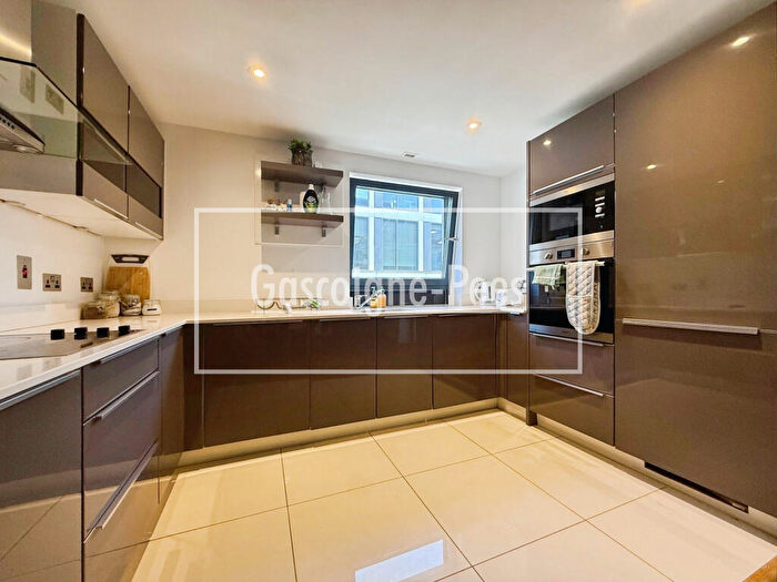 2 Bedroom Apartment To Rent In The Residence, Guildford, GU1