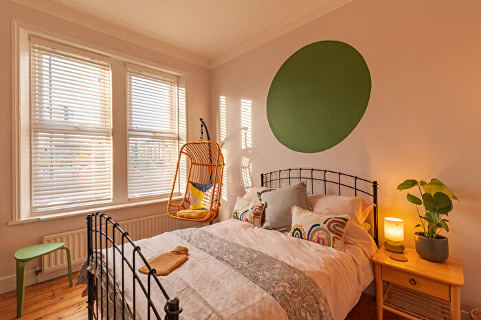 2 Bedroom Terraced House To Rent In Dinsdale Road, Newcastle Upon Tyne, NE2