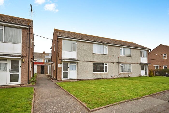 1 Bedroom Flat For Sale In Mentmore Road, Ramsgate, Kent, CT12