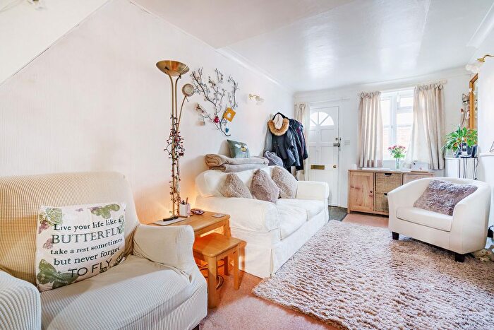 2 Bedroom Terraced House For Sale In Green Place, Oxford, OX1