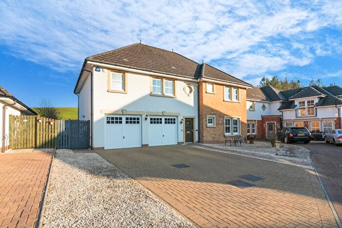 5 Bedroom Detached House For Sale In Newlandcraigs Avenue, Elderslie, Renfrewshire, PA5