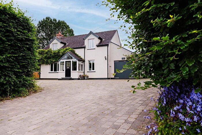 3 Bedroom Detached House For Sale In Llanfallteg, Whitland, SA34