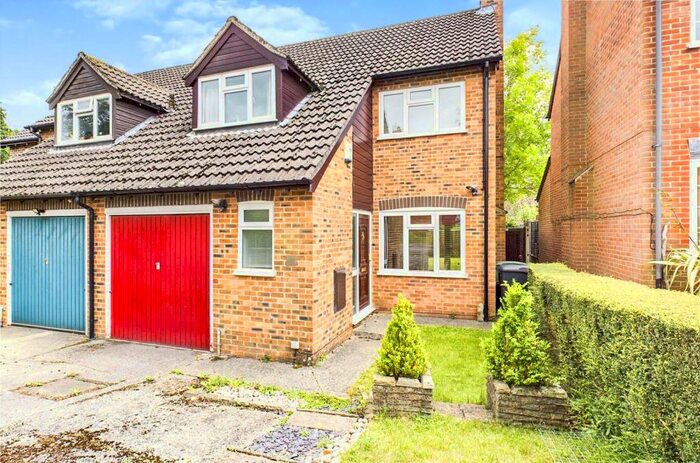 3 Bedroom Semi-Detached House To Rent In Burdock Close, Burghfield Common, Reading, Berkshire, RG7