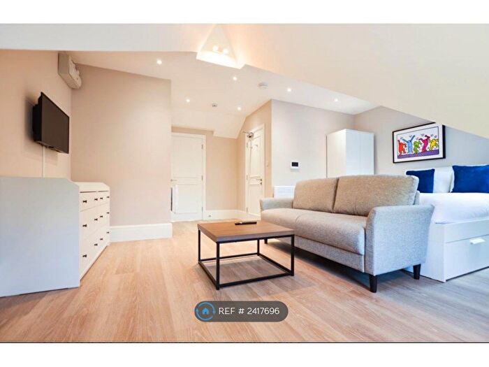 1 Bedroom Flat To Rent In Highgate Road, London, N6