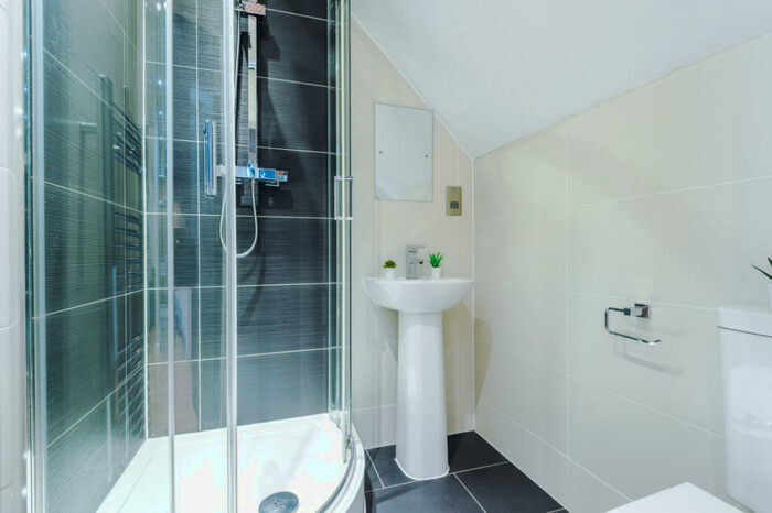 Studio To Rent In Flat, Upper New Walk, Leicester, LE1
