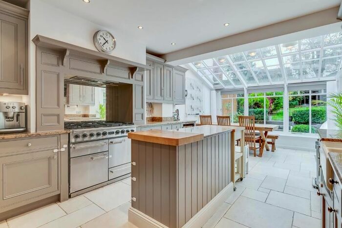 5 Bedroom Property To Rent In Wolseley Road, Crouch End N8