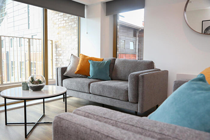 2 Bedroom Apartment To Rent In The Astley Manchester, M1