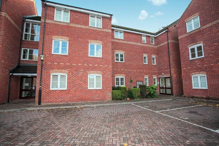 2 Bedroom Flat To Rent In Flat Coney Lane, Longford, Coventry, CV6
