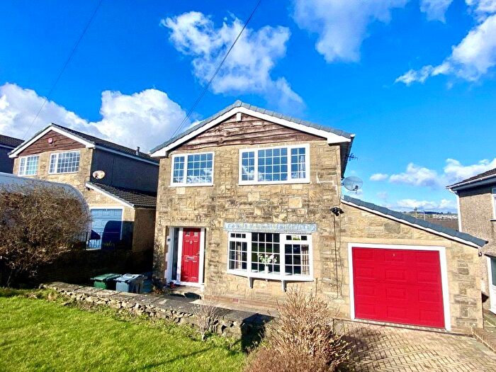 3 Bedroom Detached House To Rent In Occupation Lane, Oakworth, Keighley, West Yorkshire, BD22