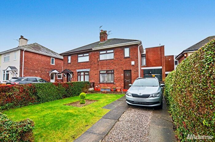 3 Bedroom Semi-Detached House For Sale In Dalton Street, Runcorn, WA7