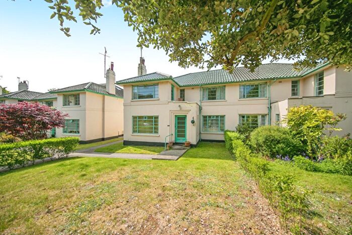 2 Bedroom Maisonette For Sale In Vint Crescent, Colchester, CO3