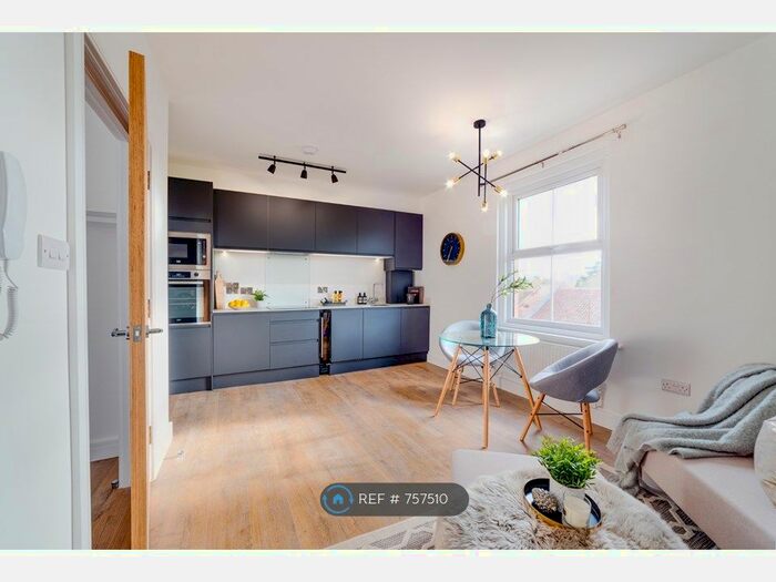 1 Bedroom Flat To Rent In Barton Road, Hereford, HR4