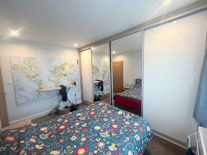 3 Bedroom Semi-Detached House To Rent In The Fairway, Ruislip, Middlesex, HA4