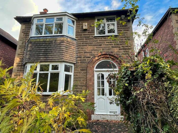 3 Bedroom Detached House To Rent In Norfolk Park Avenue, Sheffield, S2