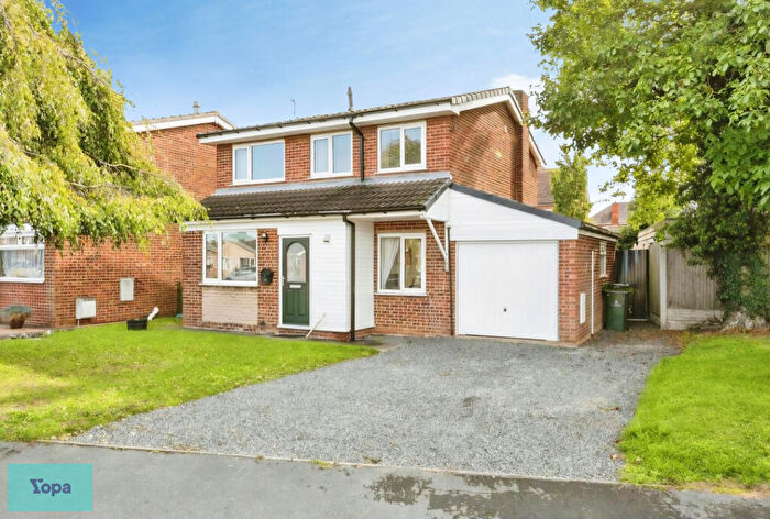 4 Bedroom Detached House For Sale In Harvey Close, Finningley, Doncaster, DN9