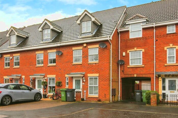 3 Bedroom Terraced House For Sale In Bothal Terrace, Ashington, Northumberland, NE63