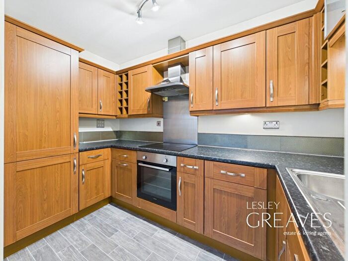 2 Bedroom Apartment For Sale In Senso Court, Stoke Lane, Gedling, NG4