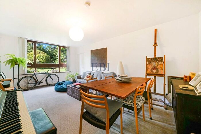 2 Bedroom Apartment For Sale In Lancaster Lodge, Upper Park Road, Camden, NW3