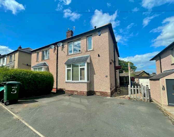3 Bedroom Semi-Detached House To Rent In Hall Way, Sutton-in-Craven, BD20