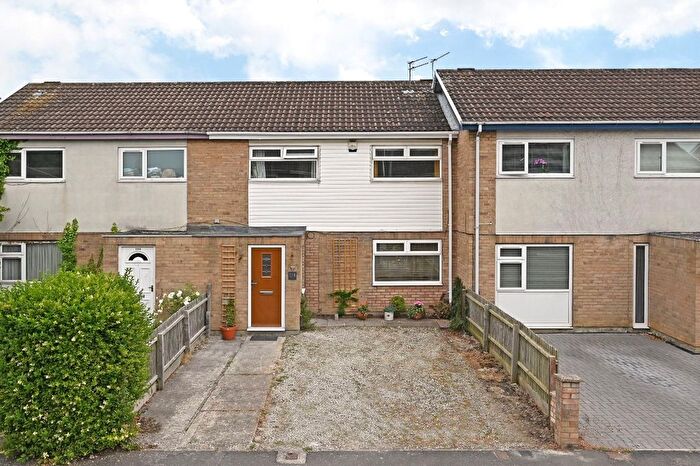 3 Bedroom Terraced House To Rent In Bellhouse Way, York, YO24