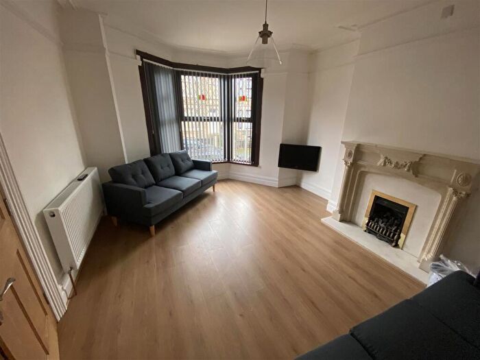 6 Bedroom Private Halls To Rent In Blades Street, Lancaster, LA1