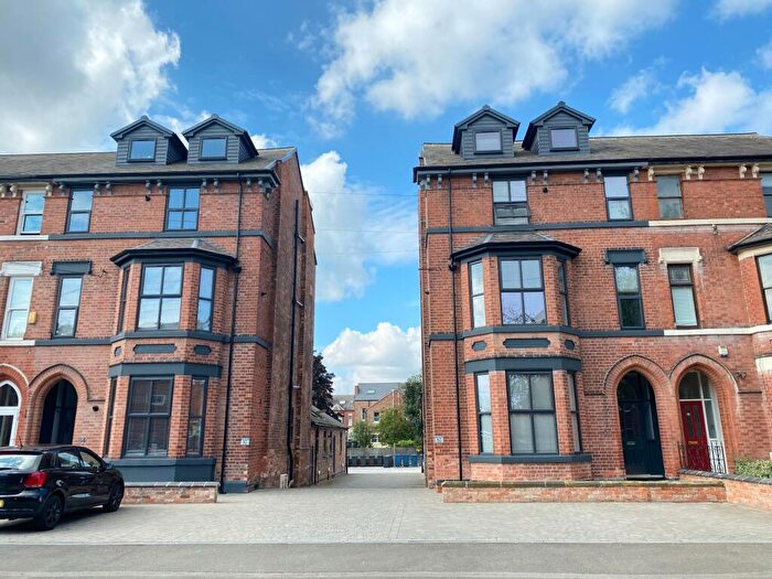 2 Bedroom Apartment To Rent In Flat, Musters Road, West Bridgford, Nottingham, NG2