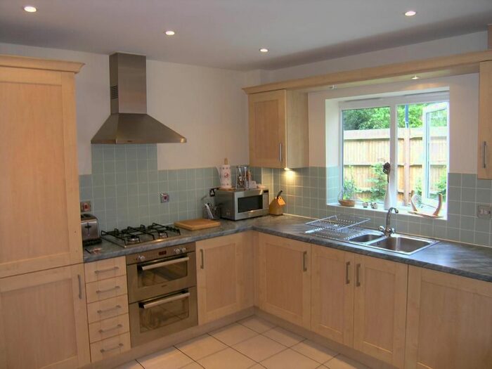 1 Bedroom Flat To Rent In Cygnet House, Boulters Court, Maidenhead SL6