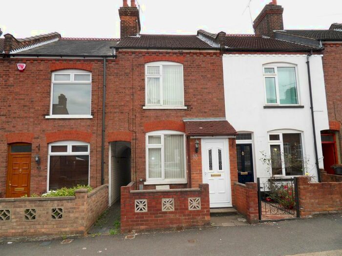 2 Bedroom Terraced House To Rent In Moreton Road South, Luton, LU2