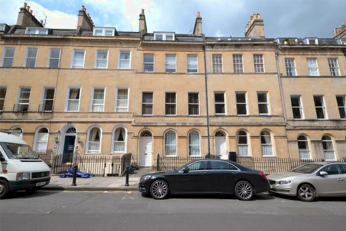 1 Bedroom Apartment To Rent In Henrietta Street, Bath, Somerset, BA2