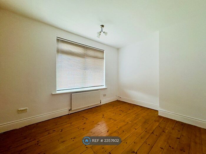 2 Bedroom End Of Terrace House To Rent In George Street, Gosforth, Newcastle Upon Tyne, NE3