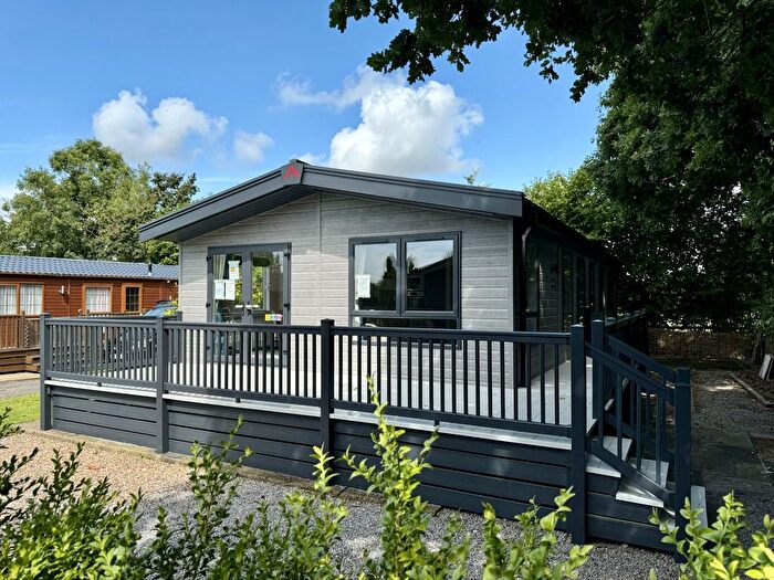 2 Bedroom Lodge For Sale In Sheriff Hutton Road, Strensall, York, YO32