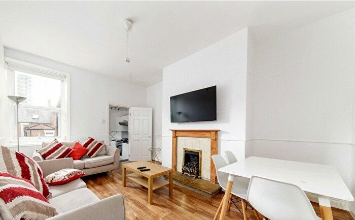 4 Bedroom Maisonette To Rent In Clent Way, Newcastle Upon Tyne, NE2