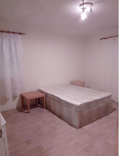 1 Bedroom Flat For Sale In Medina Lodge, London, N7