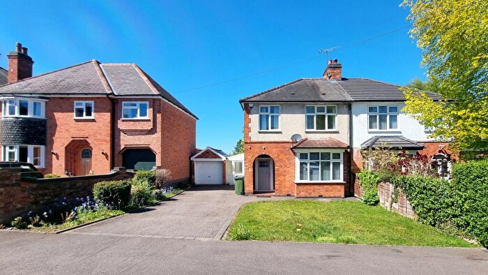 3 Bedroom Semi-Detached House For Sale In Oakfield Avenue, Glenfield, LE3