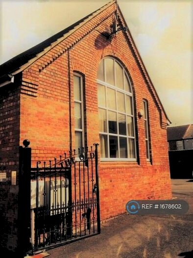 2 Bedroom End Of Terrace House To Rent In The Old School, Lincoln, LN5