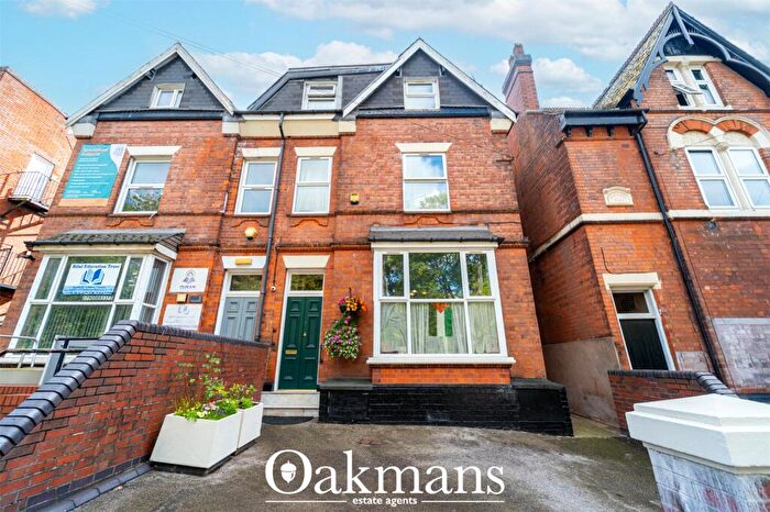 5 Bedroom Semi-Detached House For Sale In Tennyson Road, Birmingham, West Midlands, B10