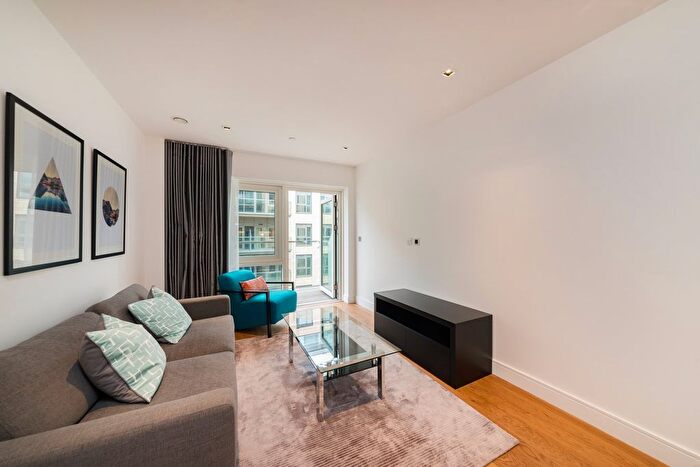 1 Bedroom Flat To Rent In Longfield Avenue, Ealing, London, W5