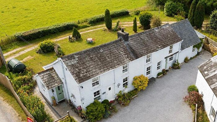 4 Bedroom Detached House For Sale In Pentretygwyn, Llandovery, SA20