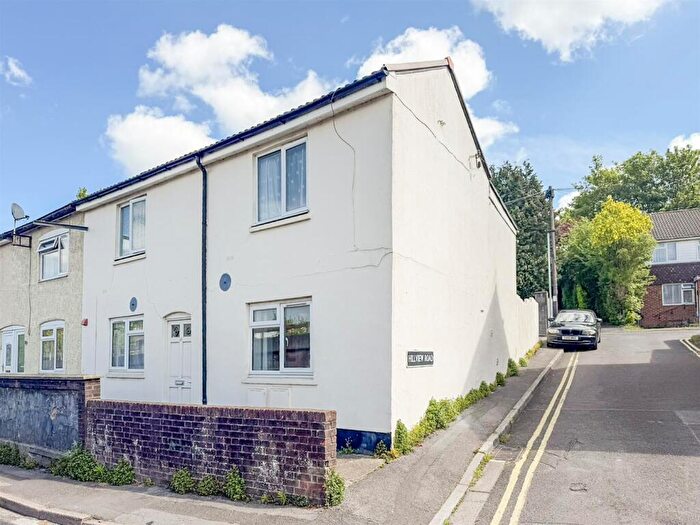 1 Bedroom Flat To Rent In Rampart Road, Salisbury, SP1