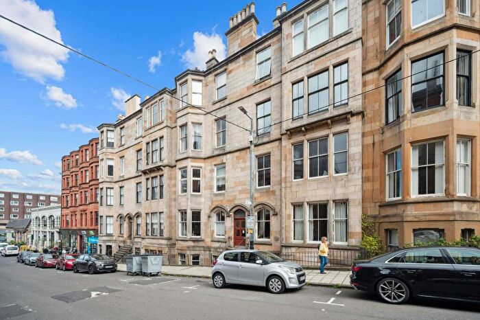 2 Bedroom Flat To Rent In Vinicombe Street, Flat B/, Hillhead, Glasgow, G12