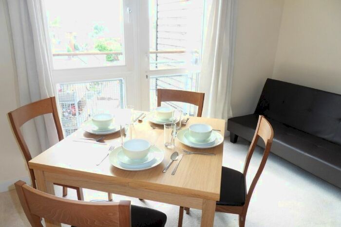 2 Bedroom Flat To Rent In Harry Zeital Way, Upper Clapton, E5