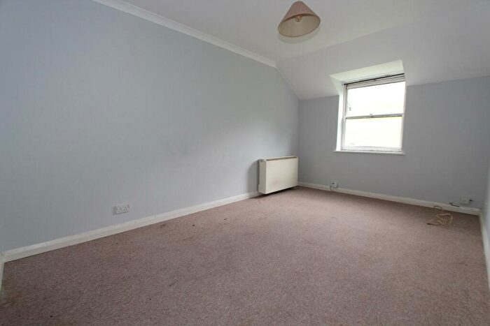 1 Bedroom Flat For Sale In Dale Road, Reading, RG2